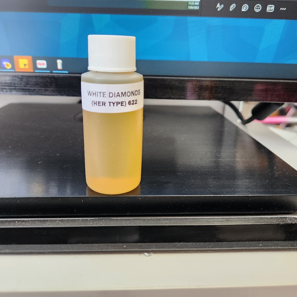 White Diamonds Perfume Oil